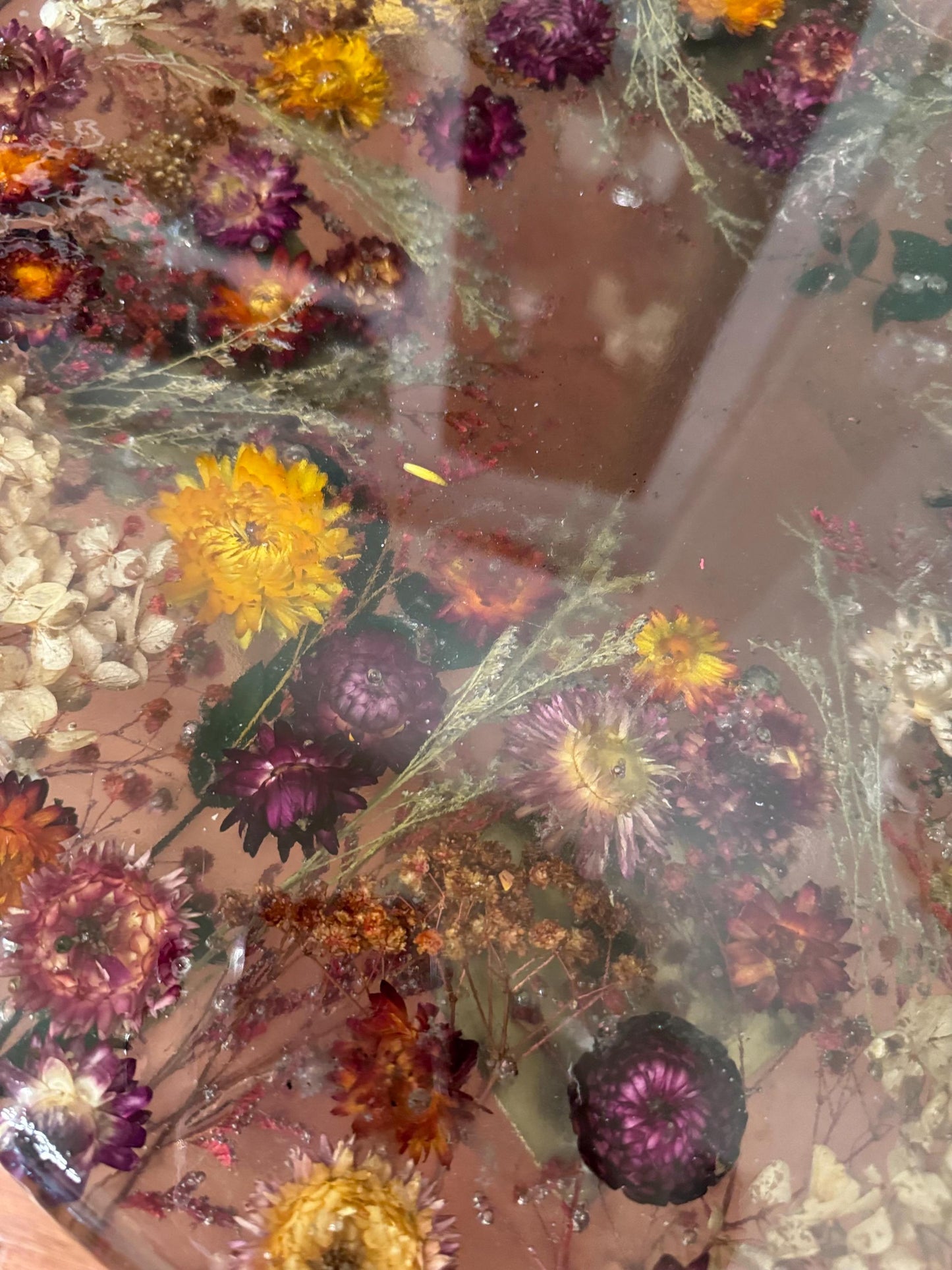 Epoxy end side table with real dried flower - large 18” customisation available