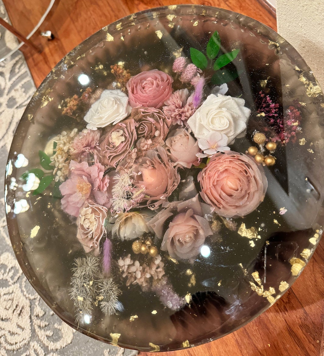 Handmade epoxy resin flower side table large 18" - heat and alcohol resistant top, customization available. preserve your flowers, bouquets