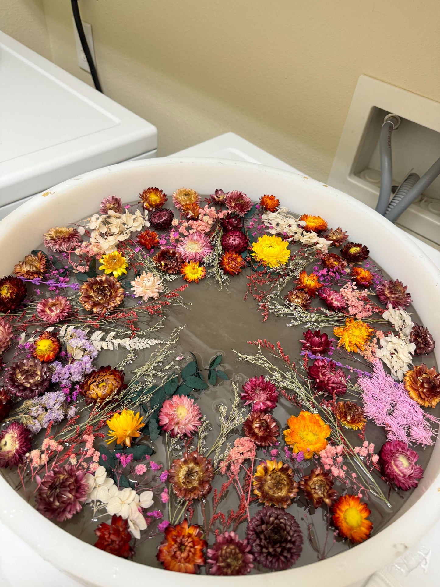 Epoxy end side table with real dried flower - large 18” customisation available