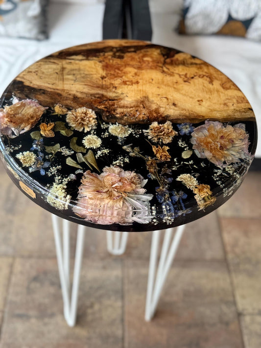 Handmade Live edge epoxy resin flower side table large 18" - heat and alcohol resistant top, customization available. preserve your flowers, bouquets