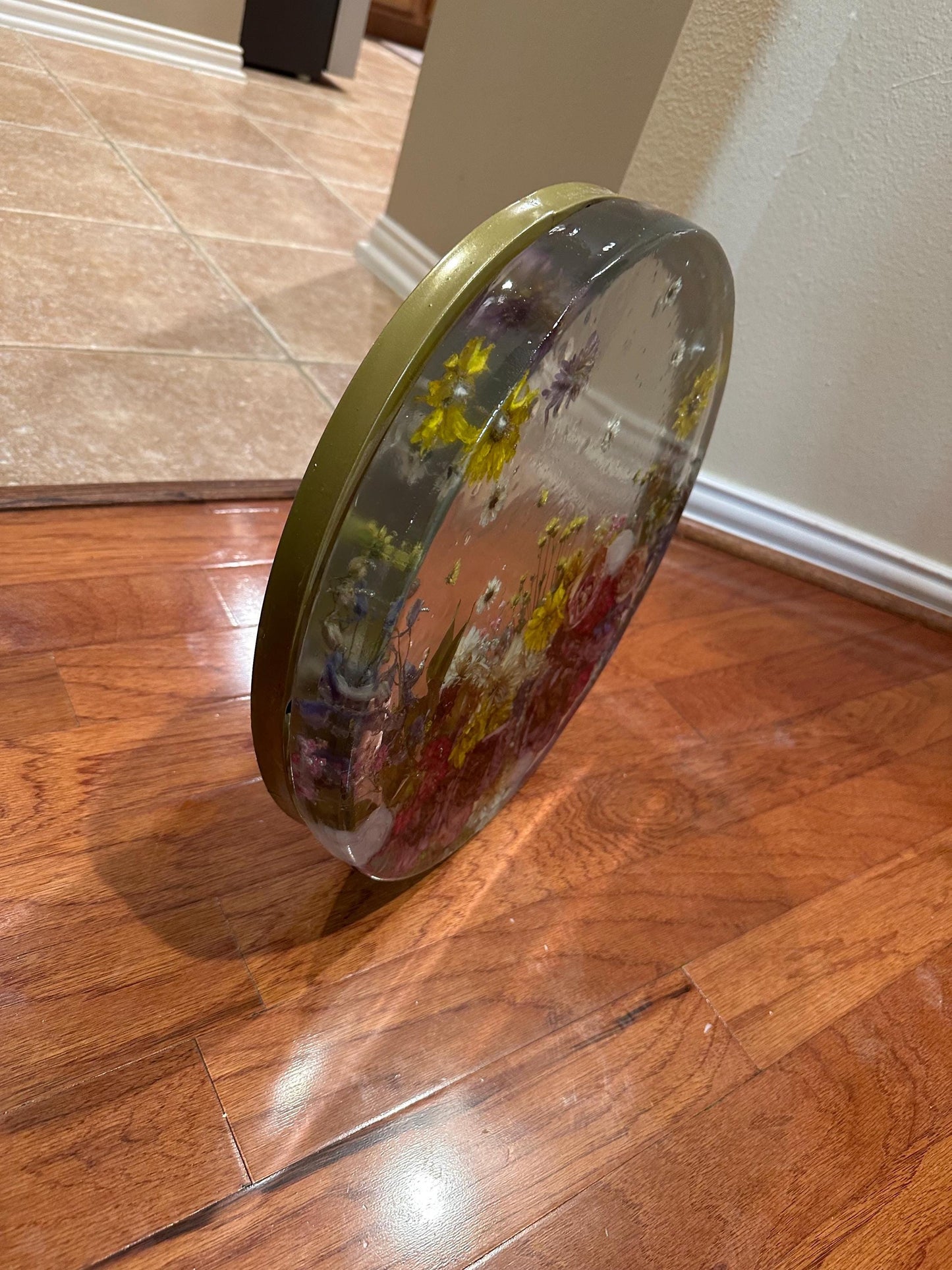 Epoxy resin end side table with real dried flower - large 18”- customization available