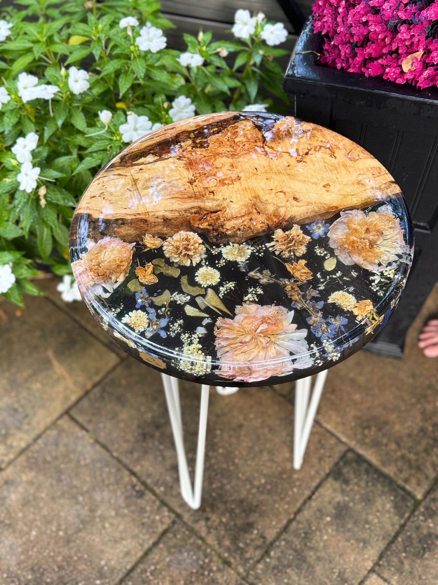 Handmade Live edge epoxy resin flower side table large 18" - heat and alcohol resistant top, customization available. preserve your flowers, bouquets